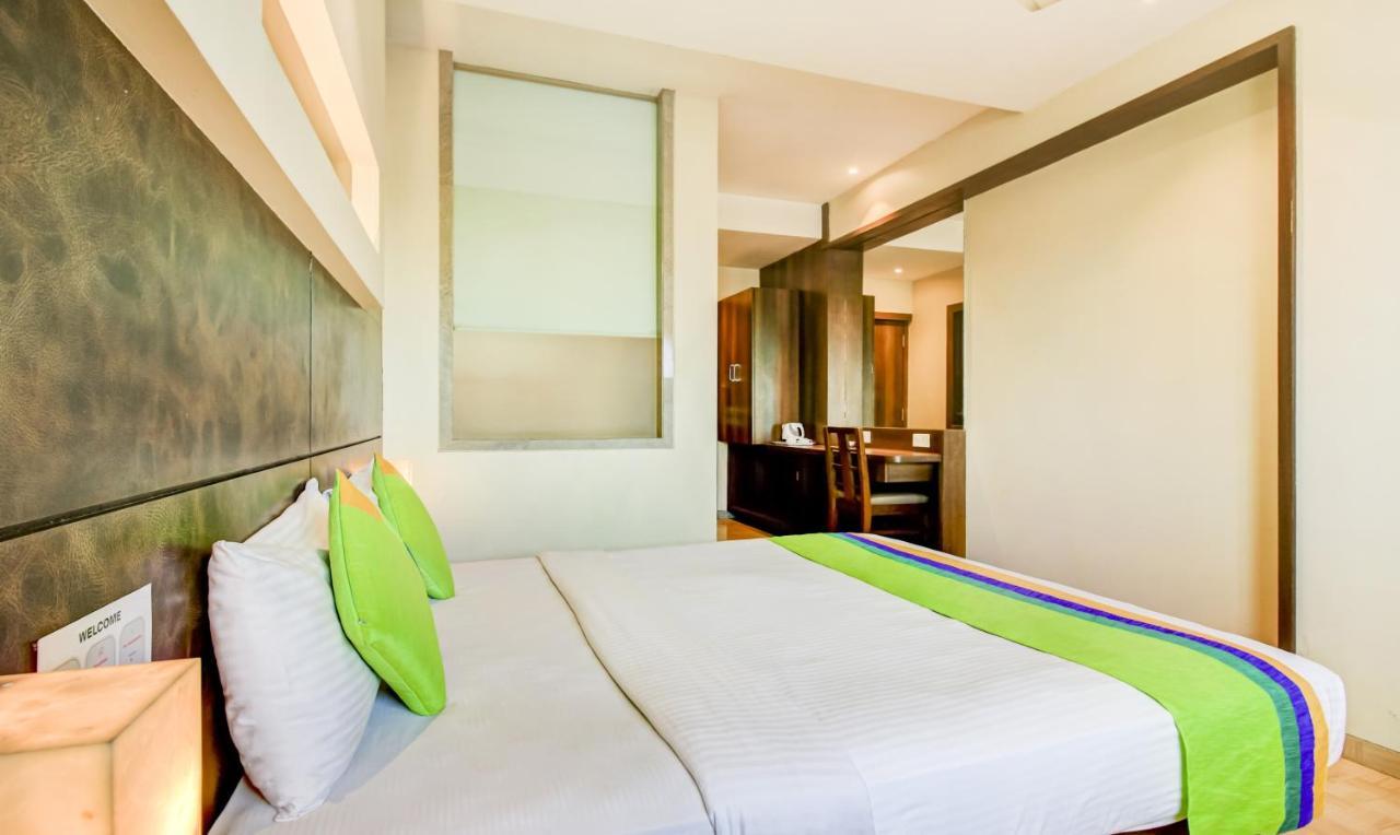 فندق Treebo Trend Vinamra Residency نافي مومباي المظهر الخارجي الصورة