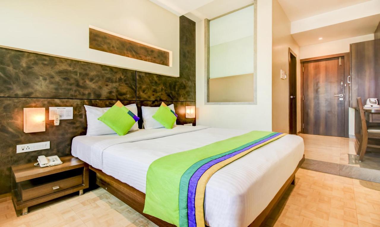 فندق Treebo Trend Vinamra Residency نافي مومباي المظهر الخارجي الصورة