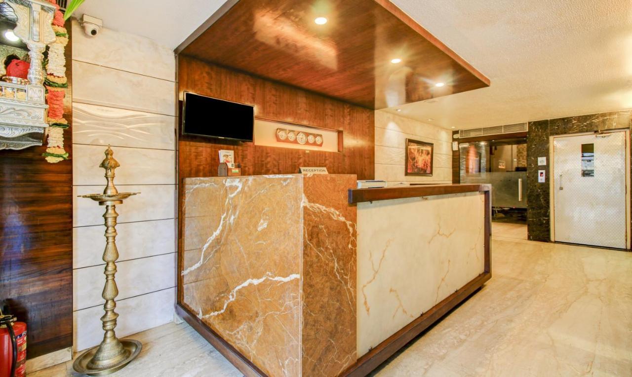 فندق Treebo Trend Vinamra Residency نافي مومباي المظهر الخارجي الصورة